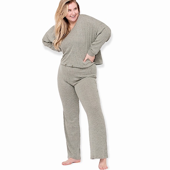 🎄🎁Cozy Ribbed Sweater Knit Set Size Small & Large - Picture 12 of 17